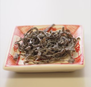 塩こんぶ さざなみ 塩吹昆布 100ｇ 安田のつくだ煮 日本食品の海外発送専門店 三田天喜堂 日本の食品